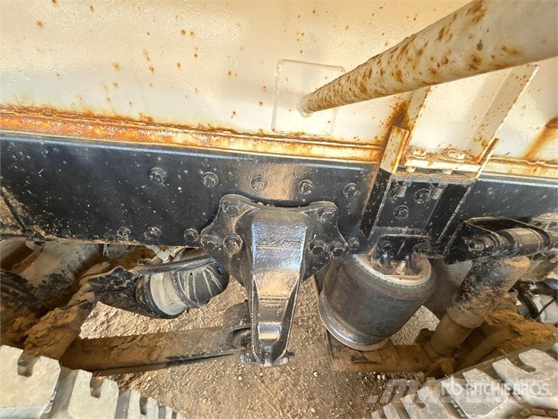 Western Star 4900 22240 L 8x6 Tanker Truck شاحنات ذات صهاريج