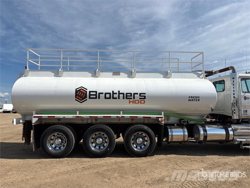 Western Star 4900 22240 L 8x6 Tanker Truck شاحنات ذات صهاريج