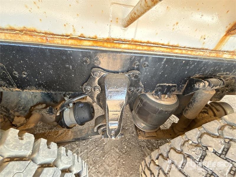Western Star 4900 22240 L 8x6 Tanker Truck شاحنات ذات صهاريج