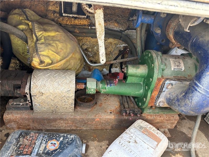 Western Star 4900 22240 L 8x6 Tanker Truck شاحنات ذات صهاريج