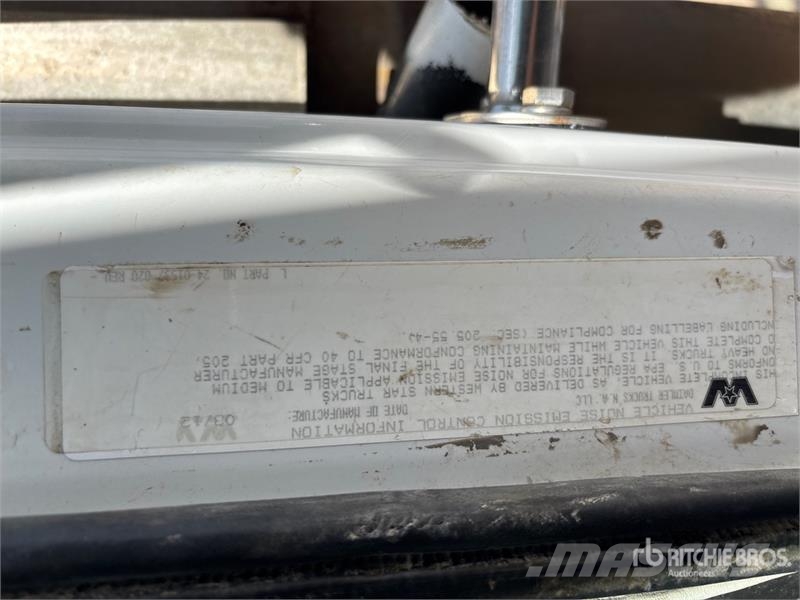Western Star 4900 22240 L 8x6 Tanker Truck شاحنات ذات صهاريج