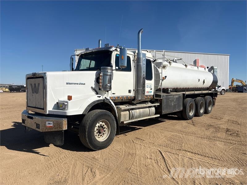 Western Star 4900 22280 L 8x6 Sleeper Water Truck 給水車