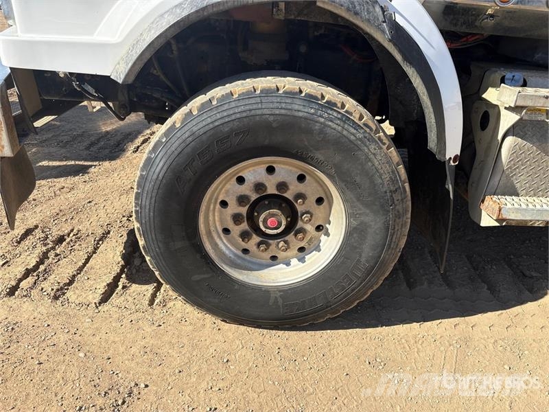 Western Star 4900 22280 L 8x6 Sleeper Water Truck 給水車