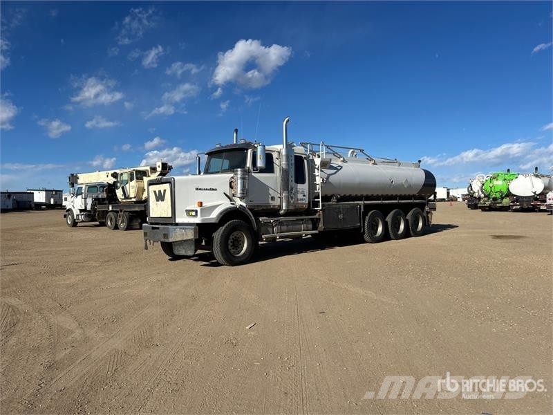 Western Star 4900 22280 L 8x6 Sleeper Water Truck صهاريج مياه