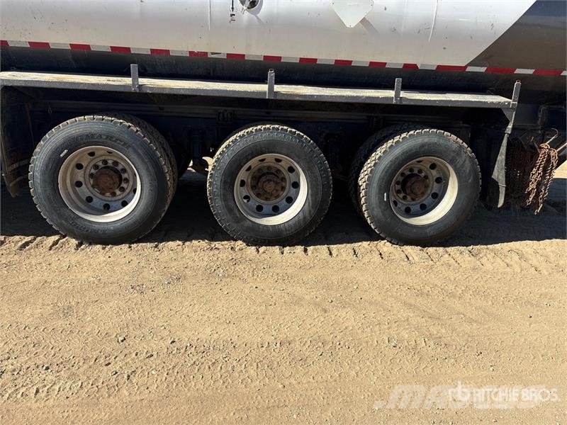 Western Star 4900 22280 L 8x6 Sleeper Water Truck 給水車