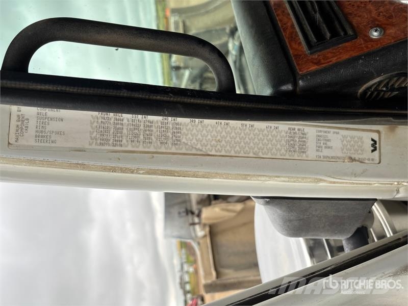 Western Star 4900 4800 gal 8x6 Tanker Truck Camiões-cisterna