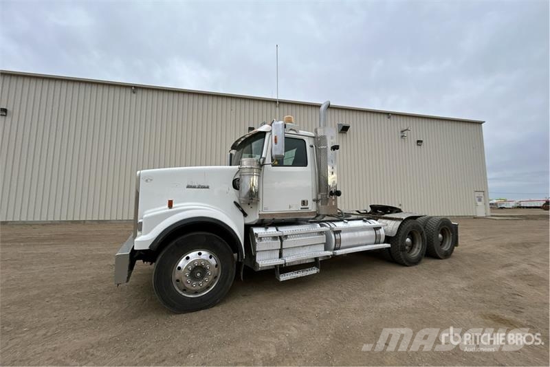 Western Star 4900 6x4 T/A Day Cab Truck Tractor وحدات الجر