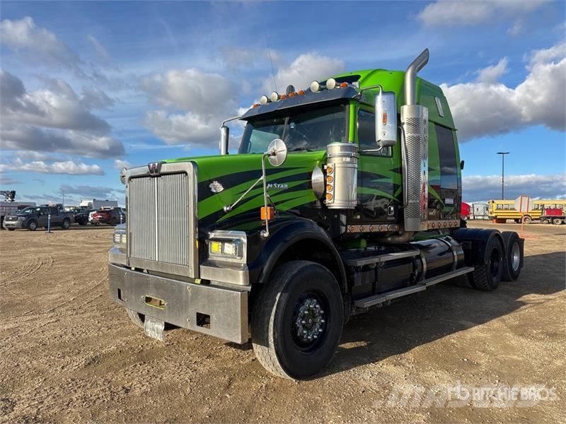 Western Star 4900 6x4 T/A Sleeper Truck Tractor Sadulveokid