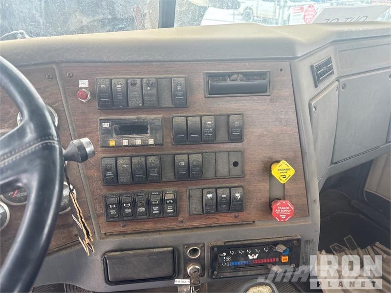 Western Star 4900 6x4 T/A Day Cab Truck Tractor Motrici e Trattori Stradali