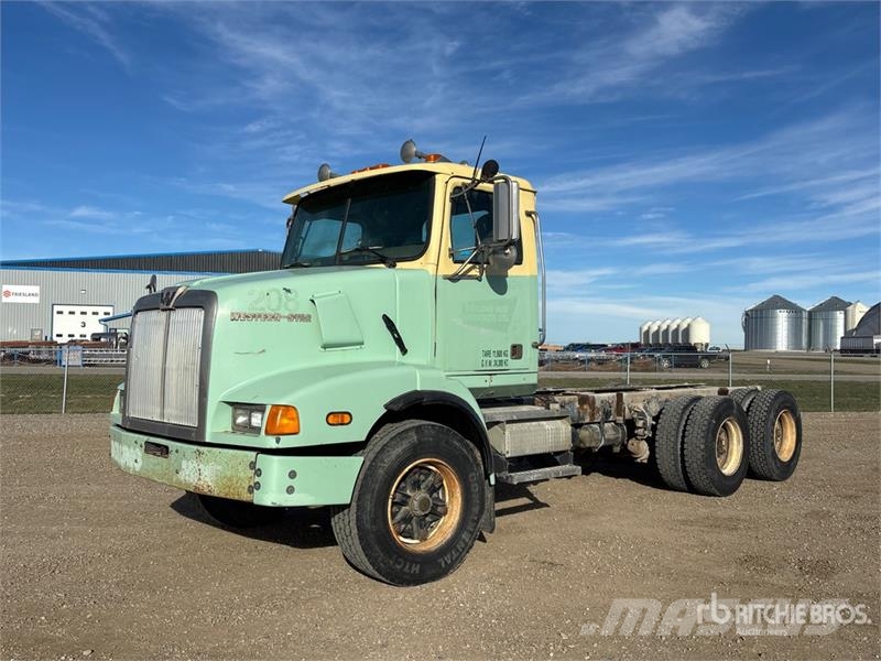 Western Star 4900 6x4 Cab and Chassis Cabines
