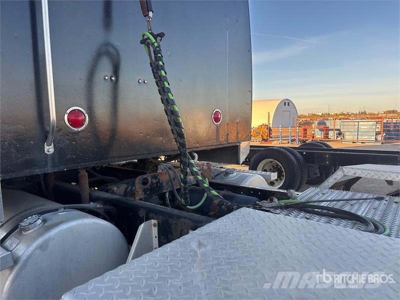 Western Star 4900 6x4 T/A Sleeper Truck Tractor Motrici e Trattori Stradali