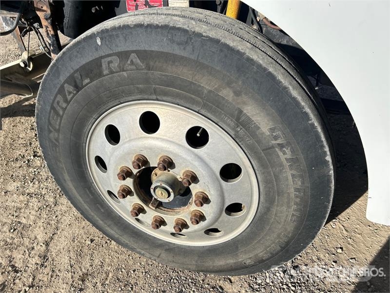 Western Star 4900 6x4 T/A Day Cab Truck Tractor Тягачі