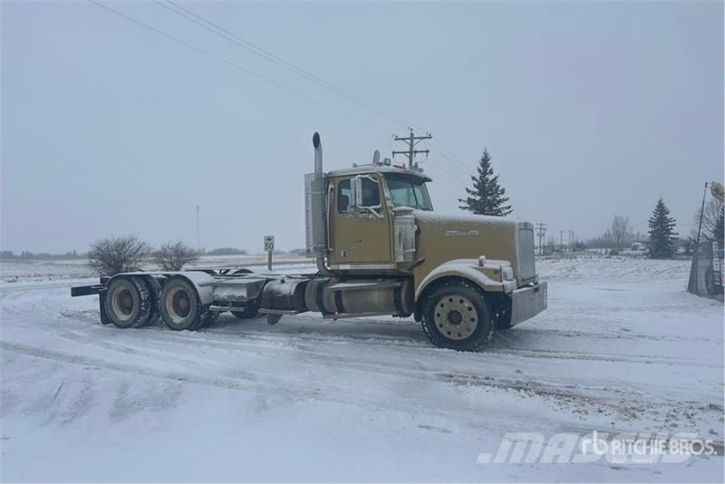 Western Star 4900 6x4 T/A Day Cab Truck Tractor Motrici e Trattori Stradali