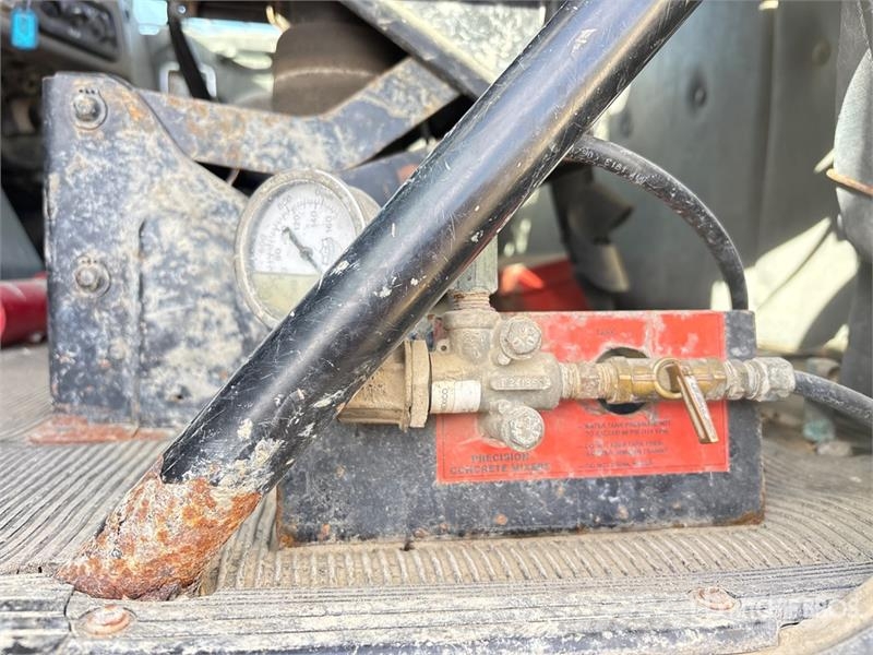 Western Star 4900 6x4 Cab and Chassis Cabines