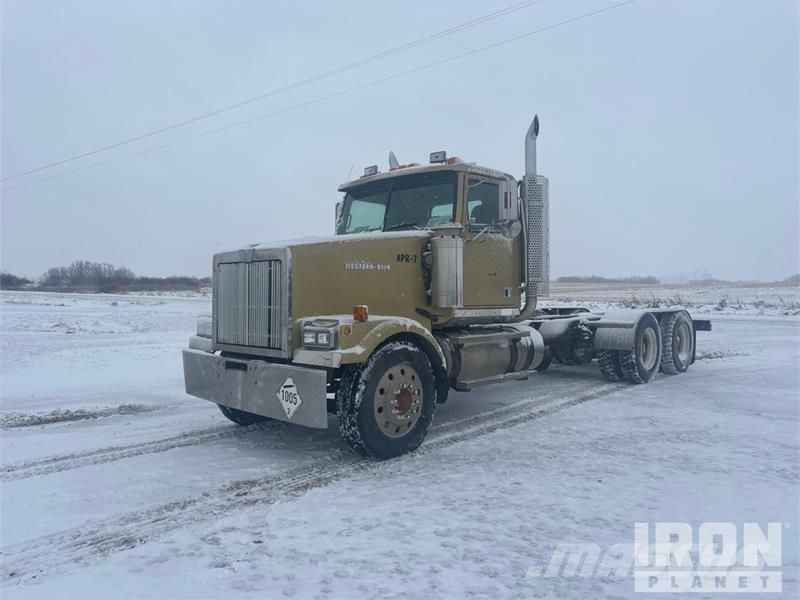 Western Star 4900 6x4 T/A Day Cab Truck Tractor Motrici e Trattori Stradali