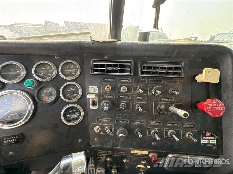 Western Star 4900 6x4 Sleeper Tow Truck Hinausautot