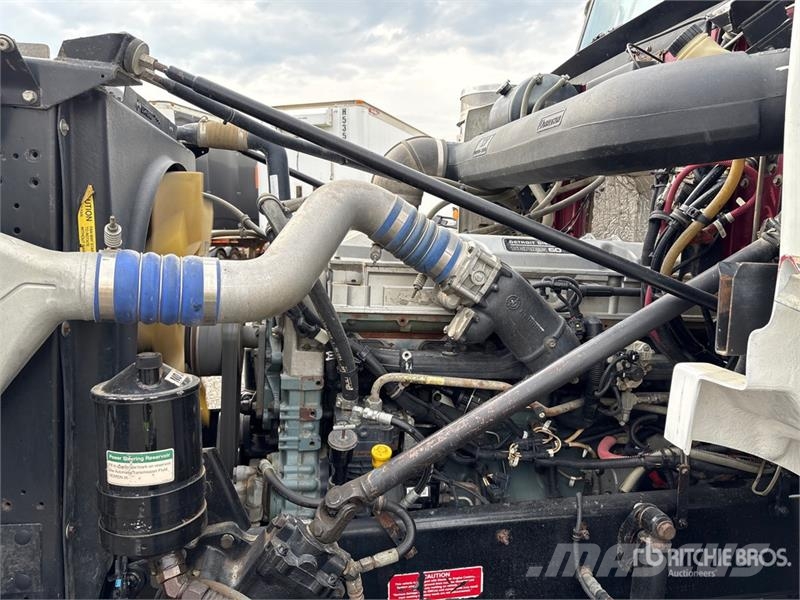 Western Star 4900 6x4 Cab and Chassis 캐빈 및 인테리어