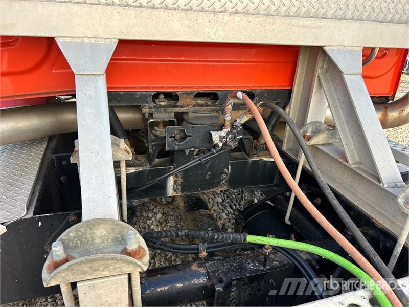 Western Star 4900 6x4 T/A Day Cab Truck Tractor Tractor Units