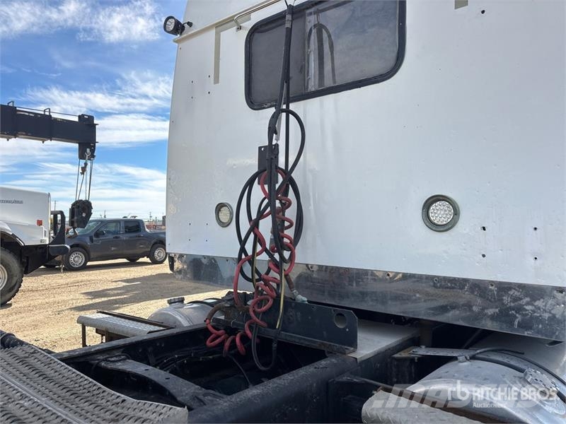 Western Star 4900 6x4 T/A Sleeper Truck Tractor Sattelzugmaschinen