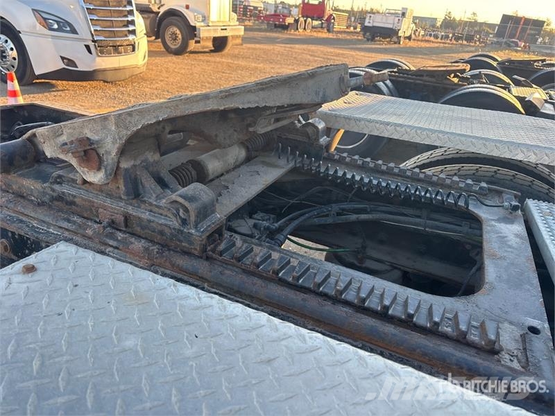 Western Star 4900 6x4 T/A Sleeper Truck Tractor Motrici e Trattori Stradali
