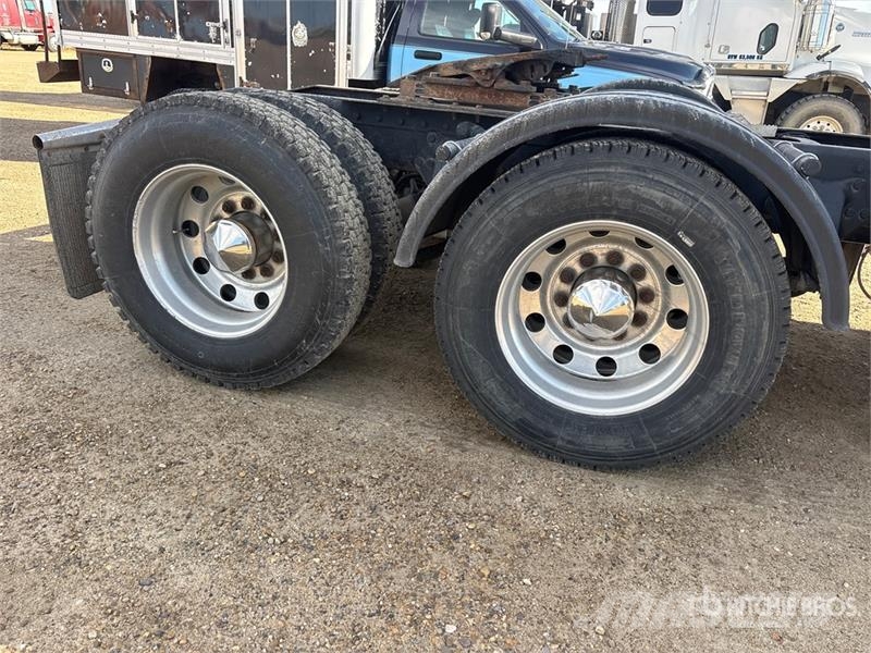 Western Star 4900 6x4 T/A Sleeper Truck Tractor Sattelzugmaschinen