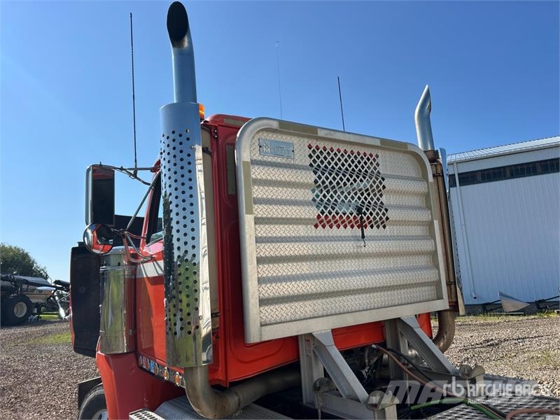 Western Star 4900 6x4 T/A Day Cab Truck Tractor Tractor Units
