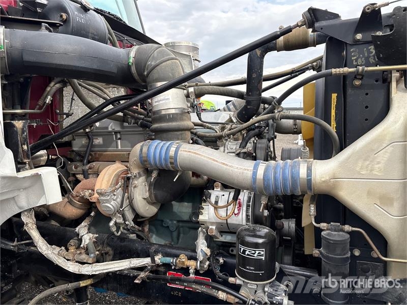 Western Star 4900 6x4 Cab and Chassis 캐빈 및 인테리어
