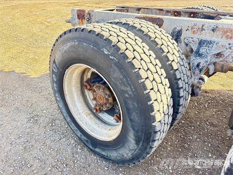 Western Star 4900 6x4 Cab and Chassis Cabines