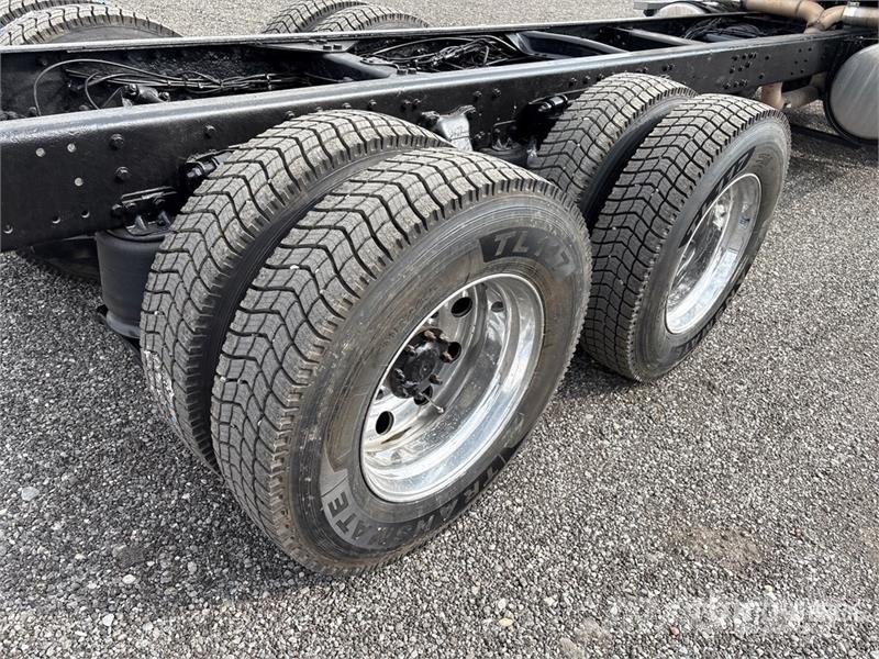 Western Star 4900 6x4 Cab and Chassis 캐빈 및 인테리어