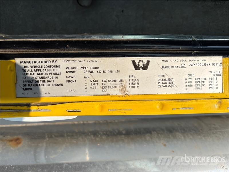 Western Star 4900 6x4 Sleeper Tow Truck Hinausautot
