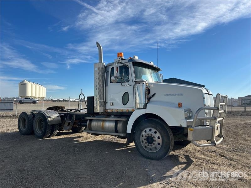 Western Star 4900 6x4 T/A Day Cab Truck Tractor Тягачі