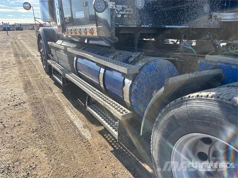 Western Star 4900 6x4 T/A Sleeper Truck Tractor Sattelzugmaschinen