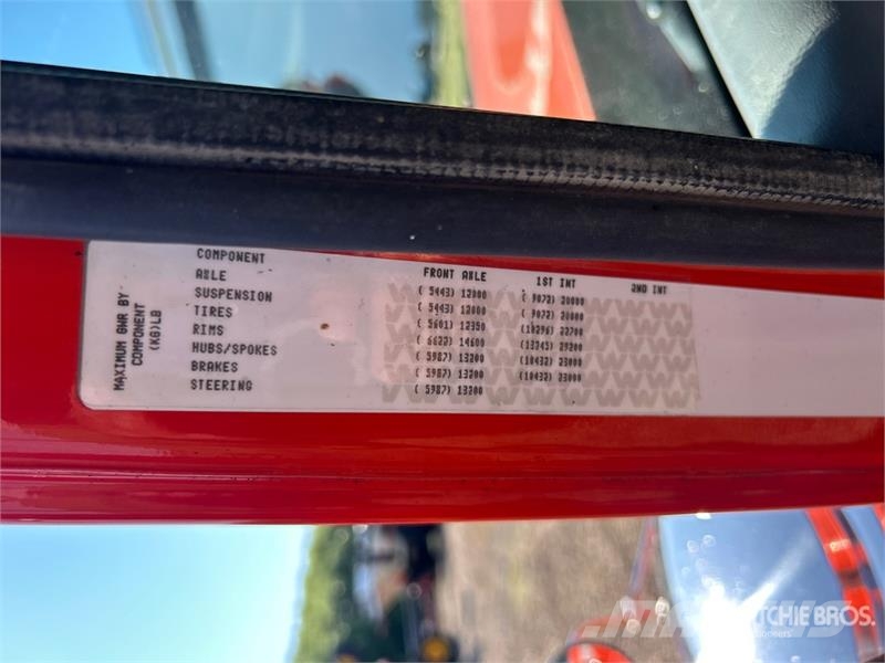Western Star 4900 6x4 T/A Day Cab Truck Tractor Tractor Units