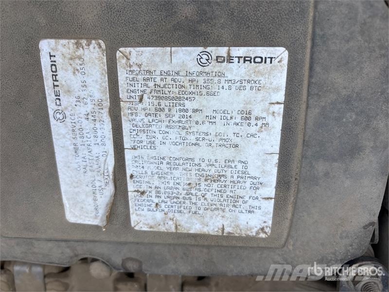 Western Star 4900 8x6 Tri/A Sleeper Truck Tractor Седельные тягачи