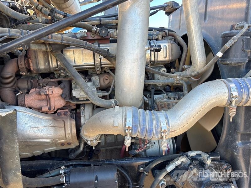 Western Star 4900 8x6 Sleeper Winch Truck Recovery vehicles