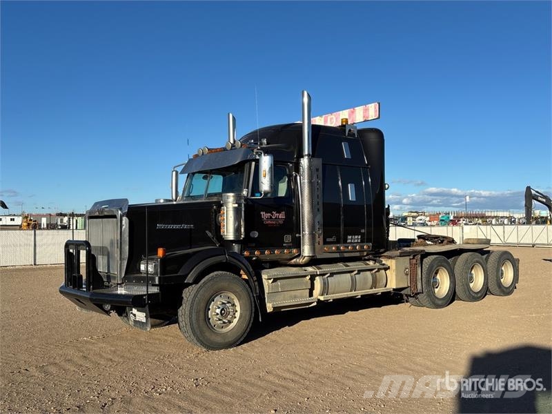 Western Star 4900 8x6 Sleeper Winch Truck Recovery vehicles