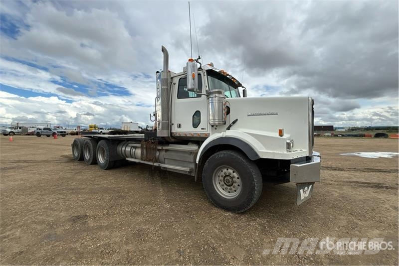 Western Star 4900 8x6 Winch Truck Hinausautot