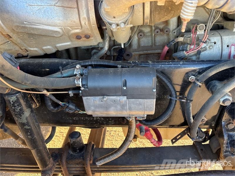 Western Star 4900 8x6 Sleeper Winch Truck Recovery vehicles
