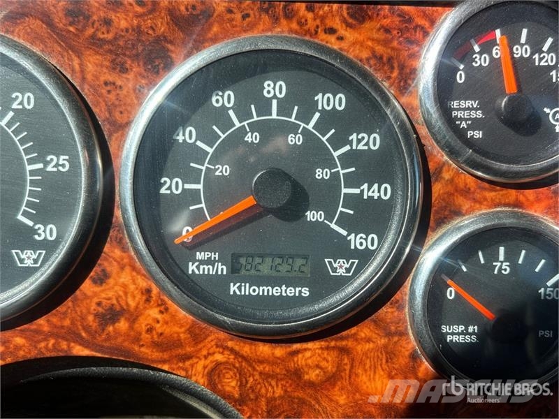 Western Star 4900 8x6 Tanker Truck Autocisterna