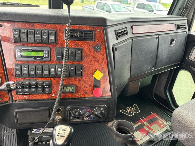 Western Star 4900 FA 6x4 Sleeper Winch Truck Recovery vozila