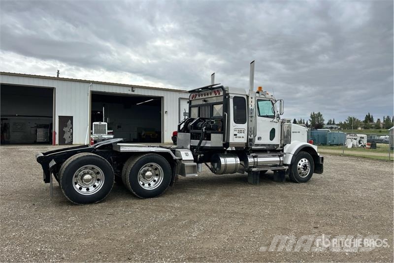 Western Star 4900 FA 6x4 Sleeper Winch Truck Recovery vozila