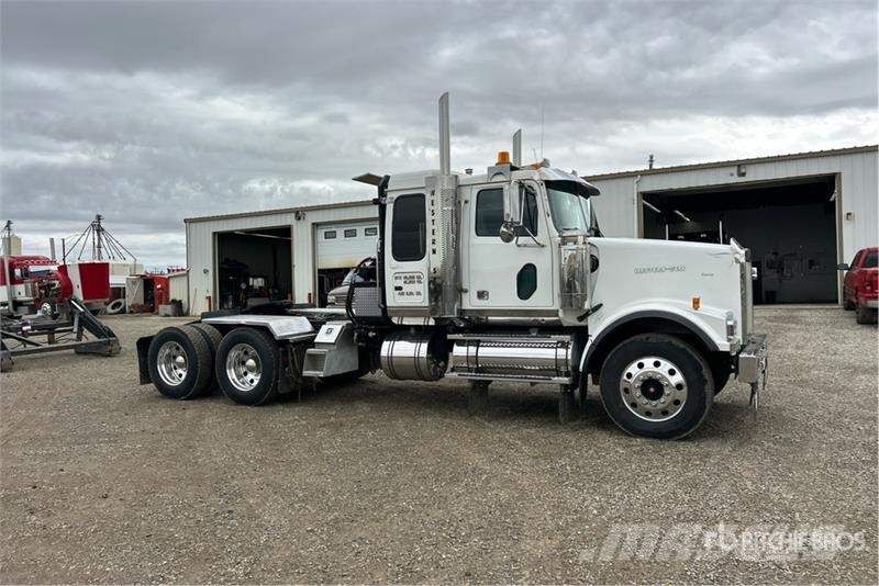 Western Star 4900 FA 6x4 Sleeper Winch Truck Recovery vozila