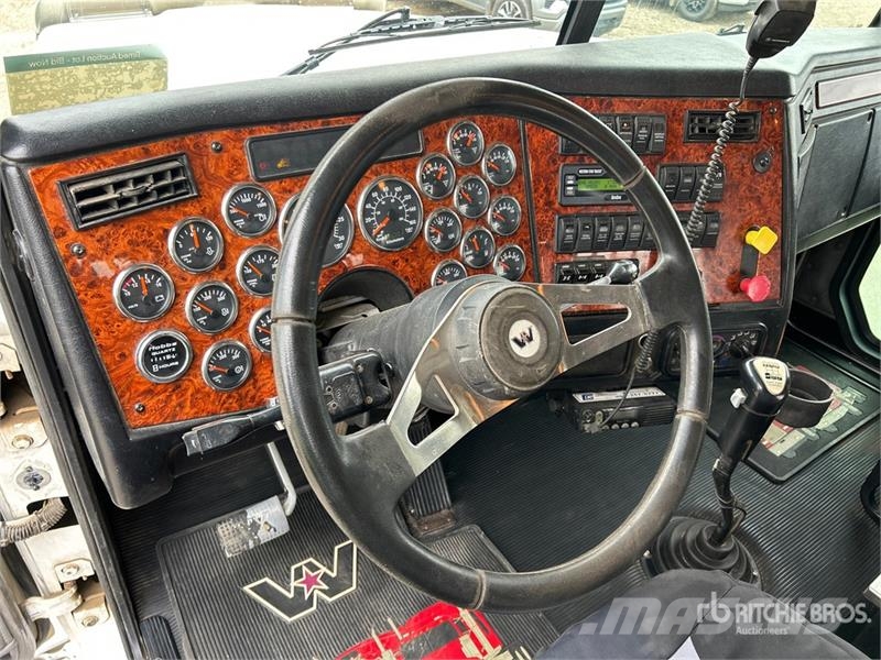 Western Star 4900 FA 6x4 Sleeper Winch Truck Recovery vozila