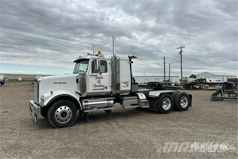 Western Star 4900 FA 6x4 Sleeper Winch Truck Recovery vozila