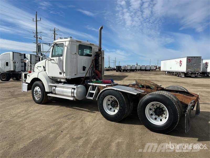 Western Star 4900 T/A Day Cab Truck Tractor Çekiciler