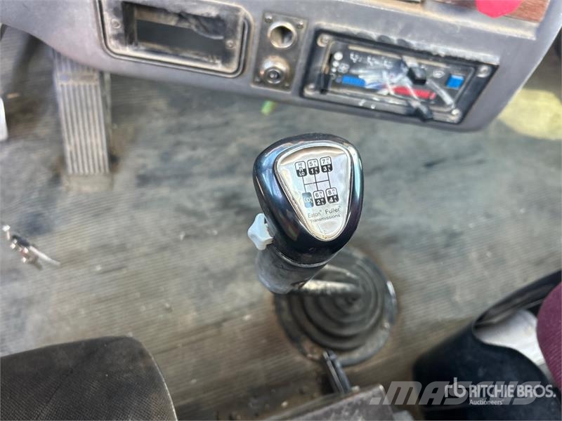 Western Star 4900E 6x4 T/A Dump Truck Wywrotki