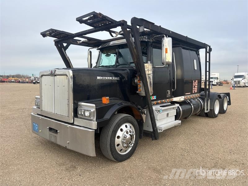 Western Star 4900FA Autotransporteri