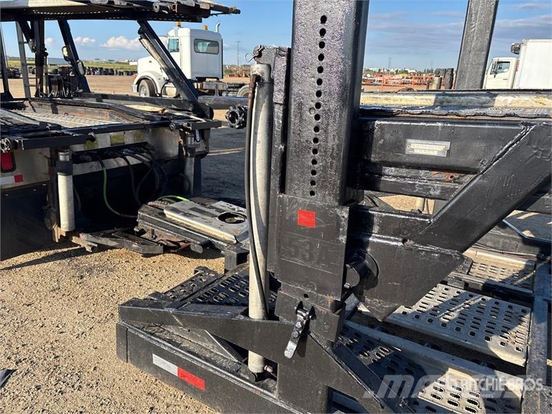 Western Star 4900FA Autotransporteri