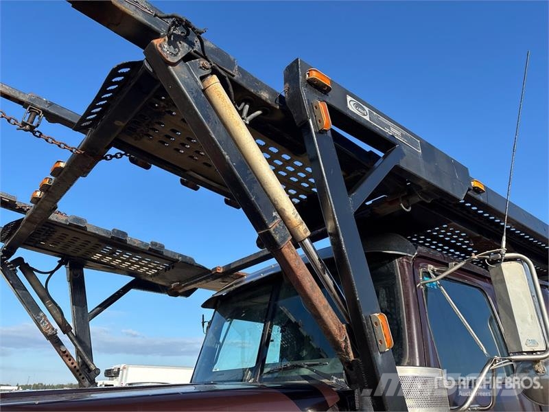 Western Star 4900FA Autotransporteri