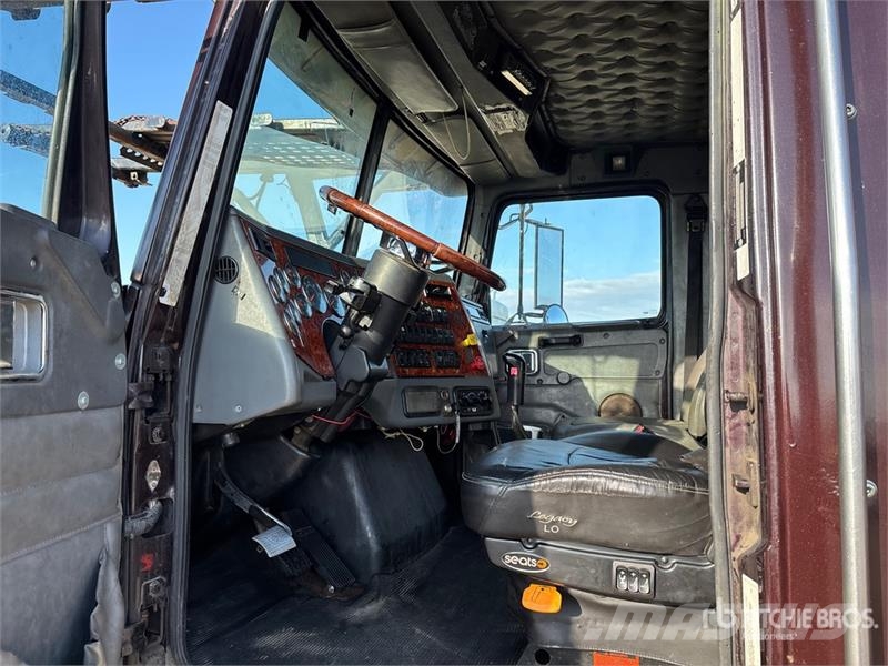 Western Star 4900FA Autotransporteri
